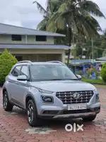 Hyundai Venue 2020 Petrol 42000 Km Driven