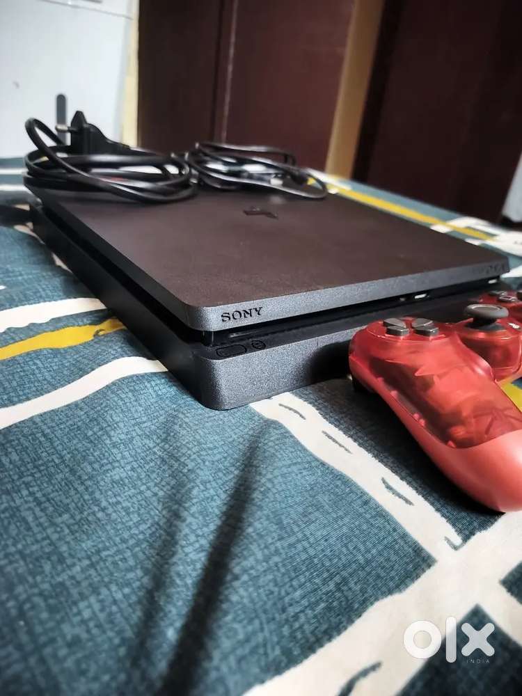 PlayStation 4 slim 500GB