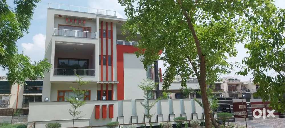 New seapret house  in sector 3