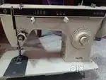 Zigzag sewing machine