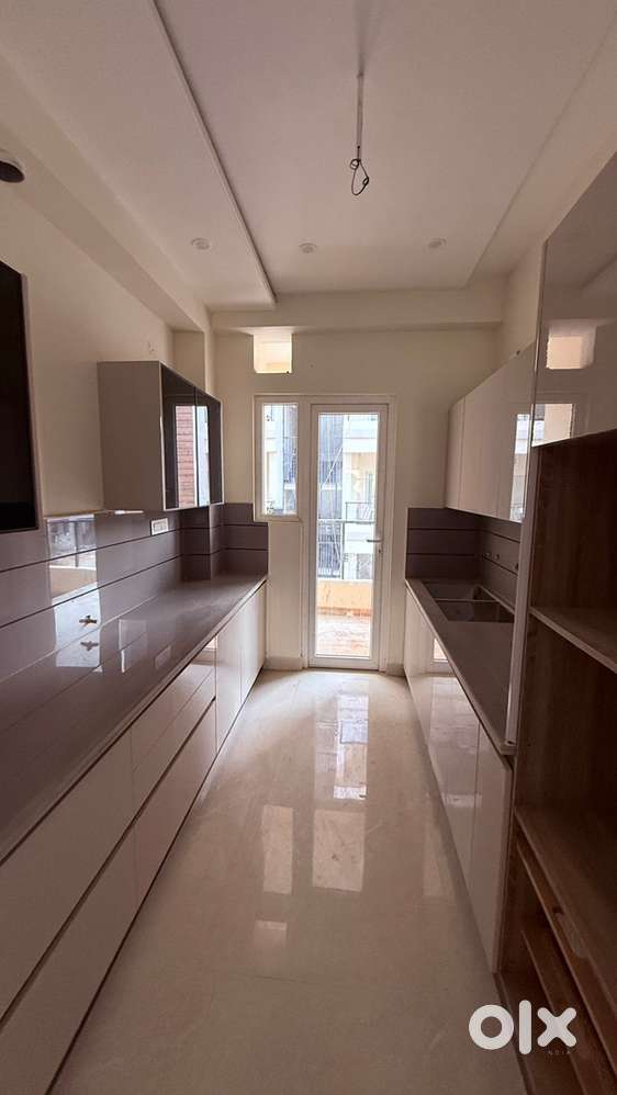 3BHK , S+3 FLOORS WITH LIFT , RERA APPROVED