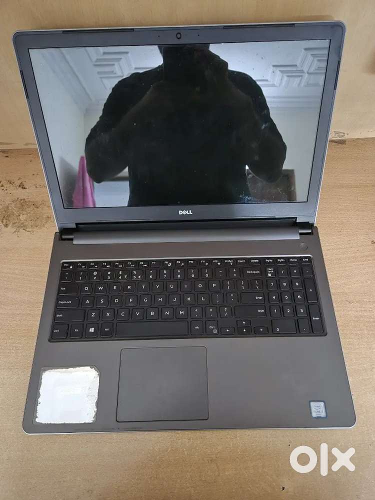 Selling dell laptop  window 8 with excellent condition