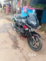 Pulsar 220f lightly used and good condition