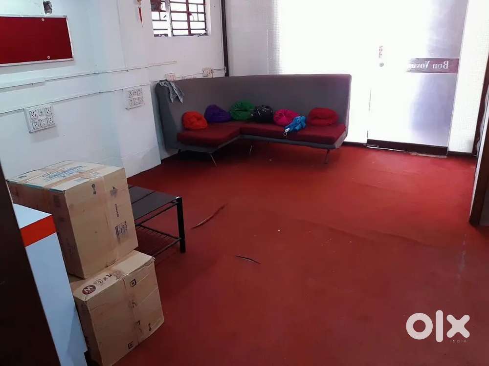 Urgently required renter for commercial office flat rent in behala.