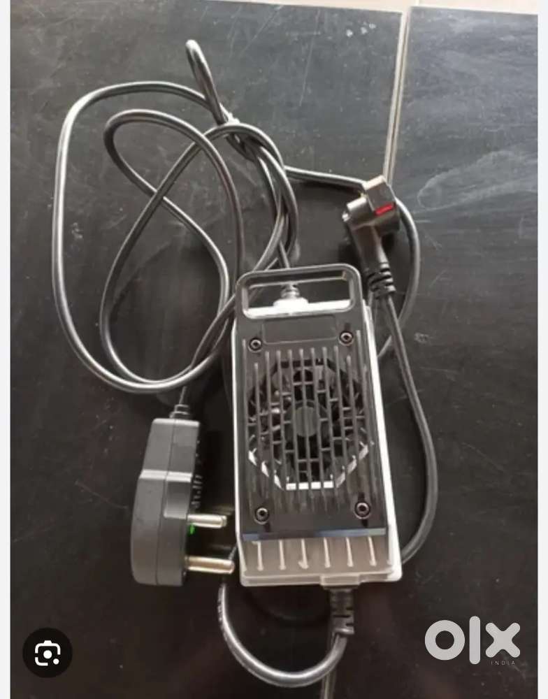 Amper Magnus ex electric gadi ka charger