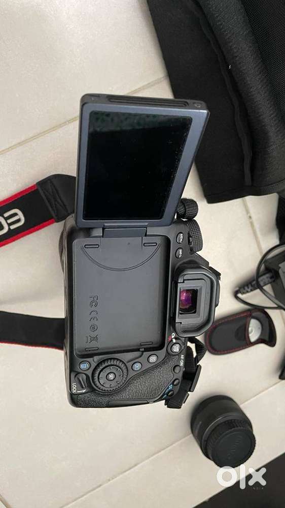 Canon EOS 80D with flip camera touch screen, 18-135mm & 50mm STM lens