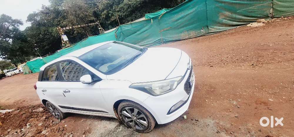 Hyundai Elite i20 2015 Diesel 129000 Km Driven