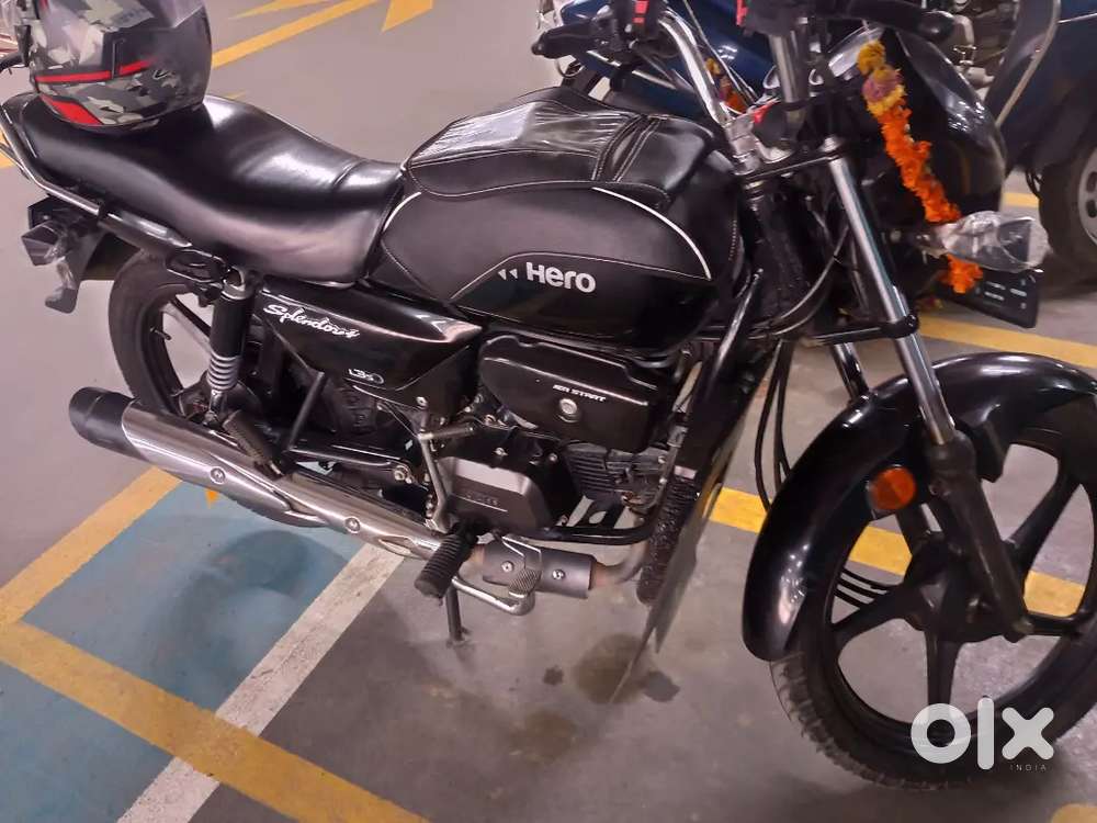 Splendor black colour