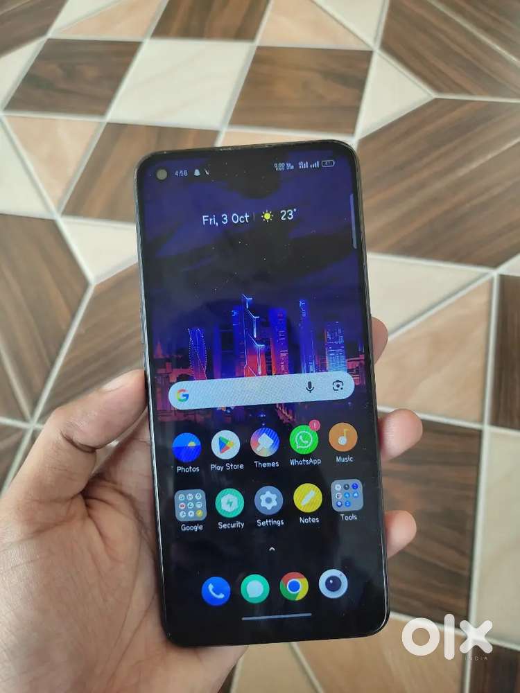 Realme 9  8GB/128 GB  90hz Disply