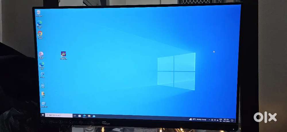 Desktop with lenovo 23.8 inches display in brand new condition