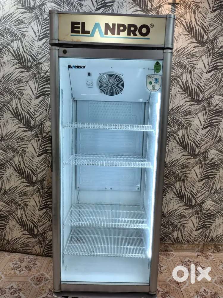 Elanpro Commercial Refrigerator – Excellent Condition,