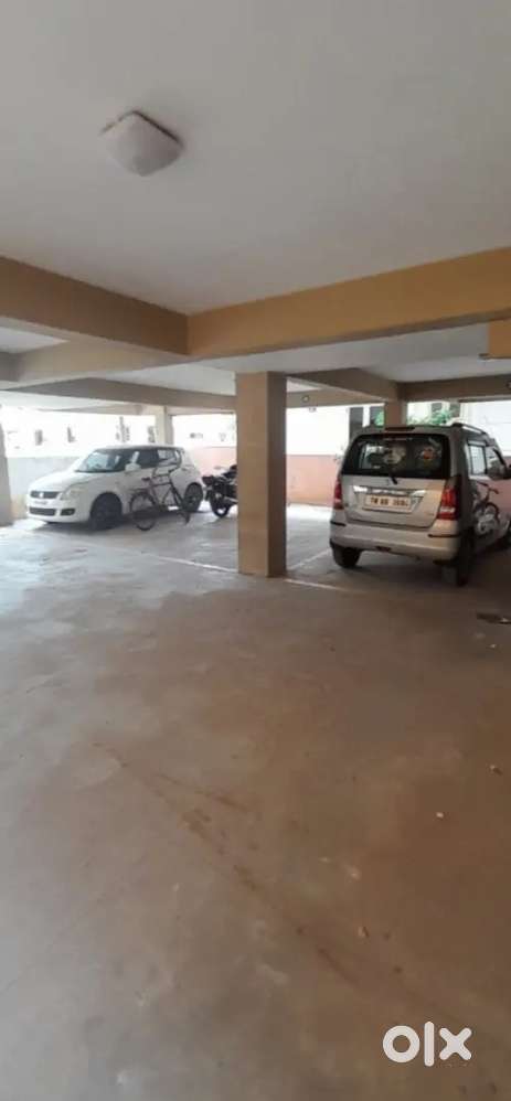 Apartment  in Velachery vijaya nagar