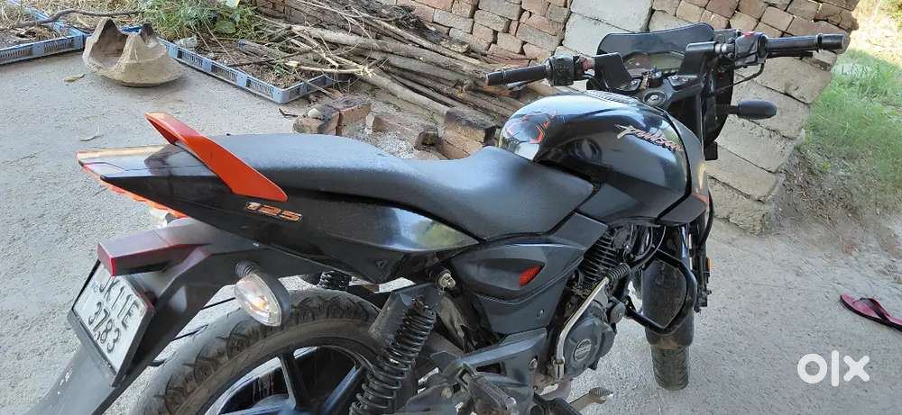 Only front tyre need to be change  all documents are ok first owner