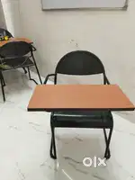 Coaching writing pad chair