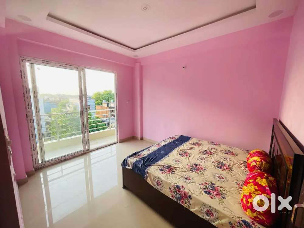 4 room 1lobby 2 bathroom 1 kitchen