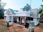 Puthuppally - Ancheri - 8 Cent , 1500 Sqft , 3 Bed Room  New House