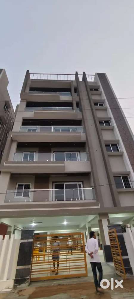 2 bhk flat for sale