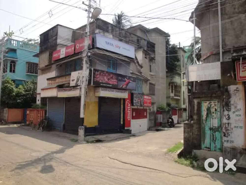 Shop Sale at Sarsuna Banerjee Para Road