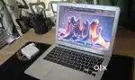 Apple leptop