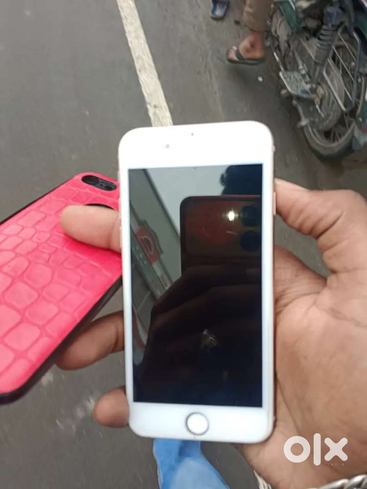 iPhone7 ,2working laptops & working PS2 & wired controller & LG mobile