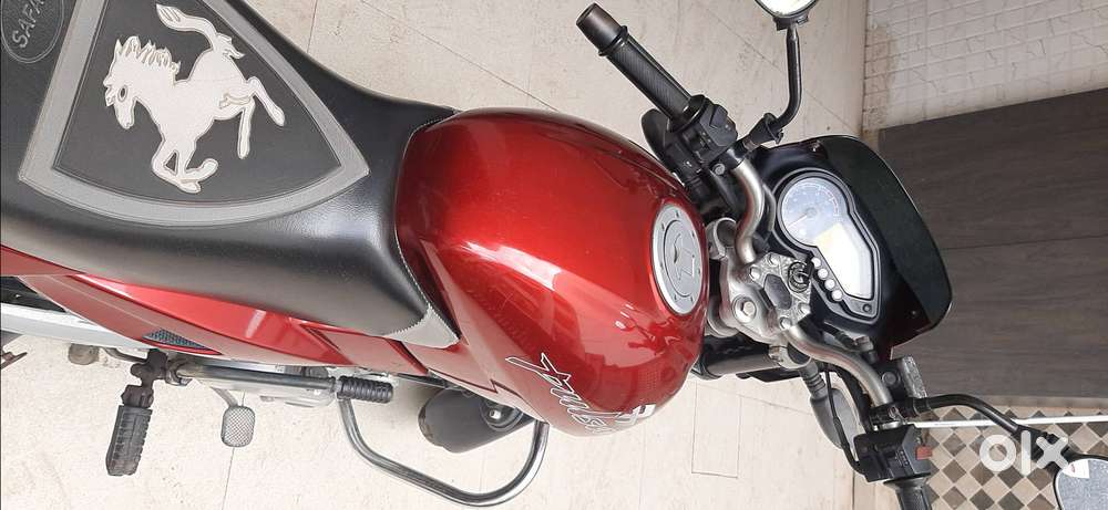 bajaj pulsar 150