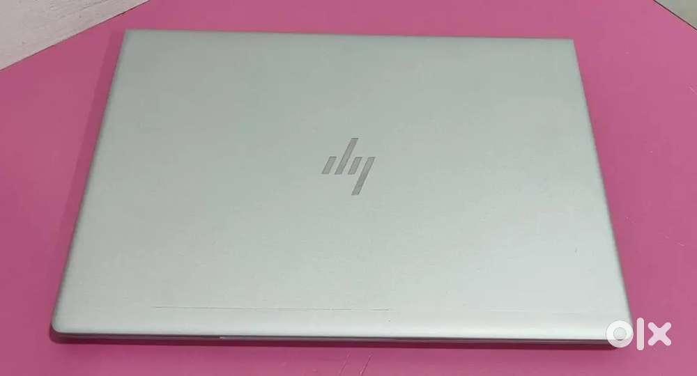 Hp elitebook 840 g5 buisness laptop premium category