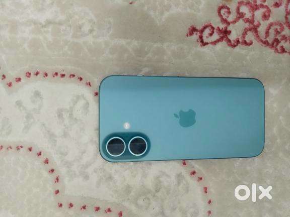 Iphone 16 128 gb one day used only