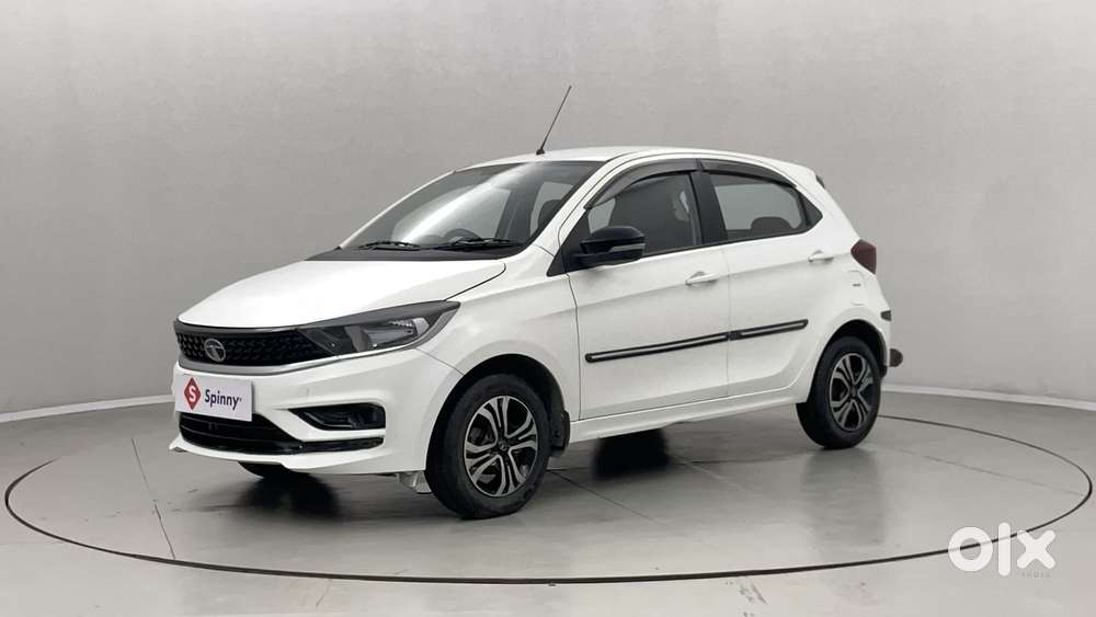 Tata Tiago 1.05 Revotorq XT, 2023, Petrol