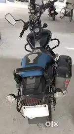 Bajaj Avenger 150 street, single owner
