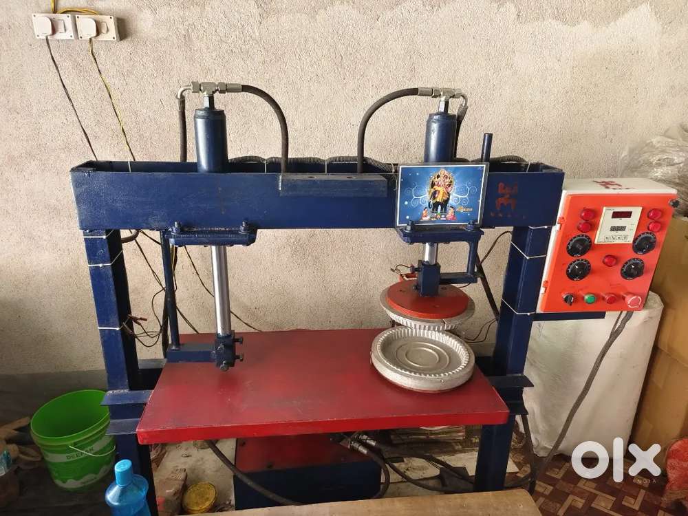 Urgent sell Brand new paper plate making machine
