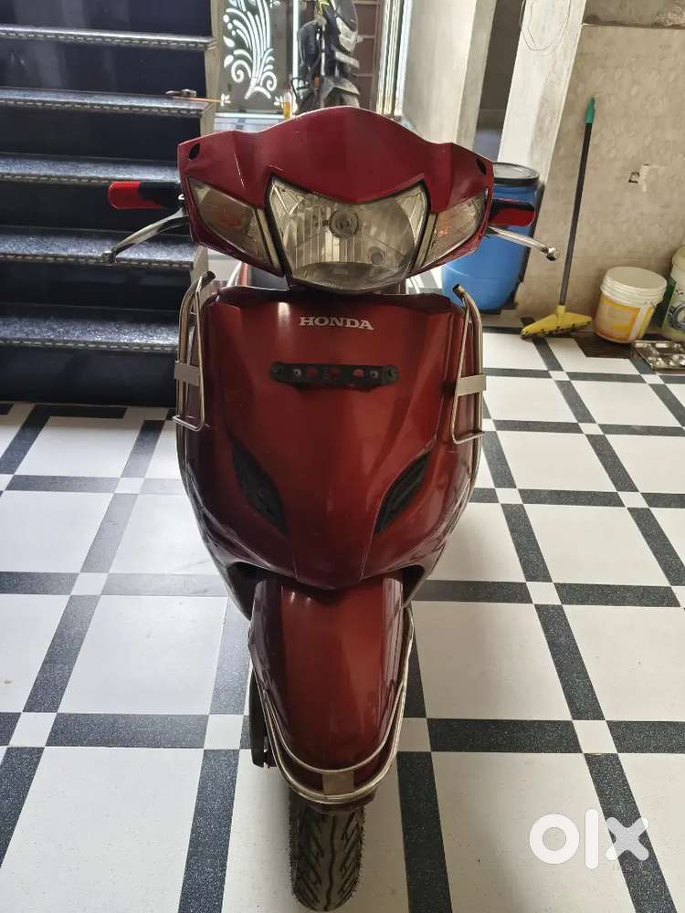 Honda Activa 3G Jan 2017 Registration In Red Colour