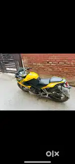 Pulsar rs 200