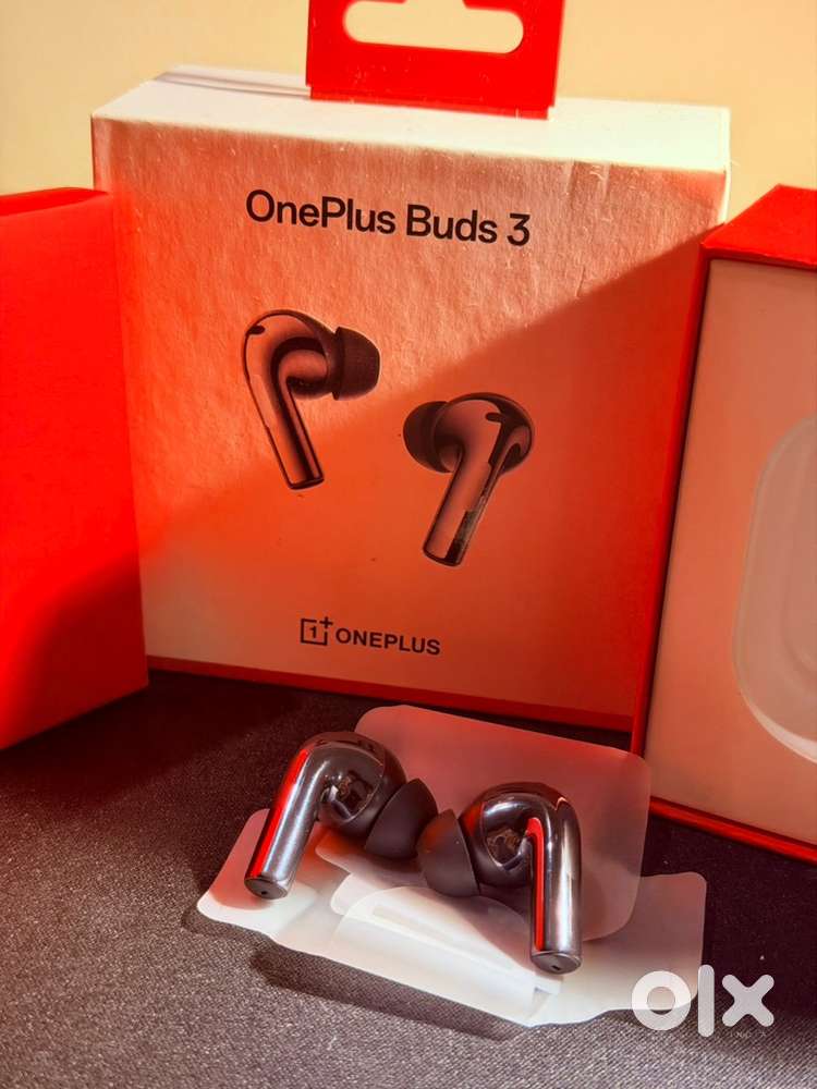 OnePlus Buds 3 – Earbuds Only (No Case)  Excellent Condition