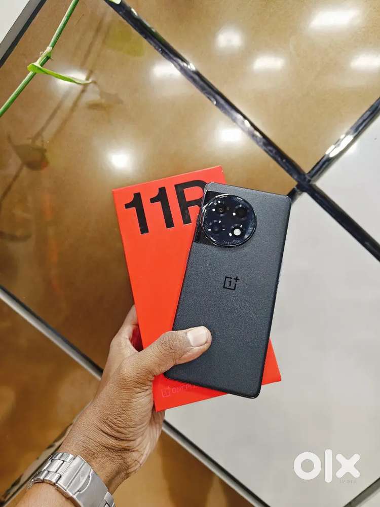 One Plus 11R 5G (8Gb/128Gb)..4 Month Warranty..Full Box Kit..