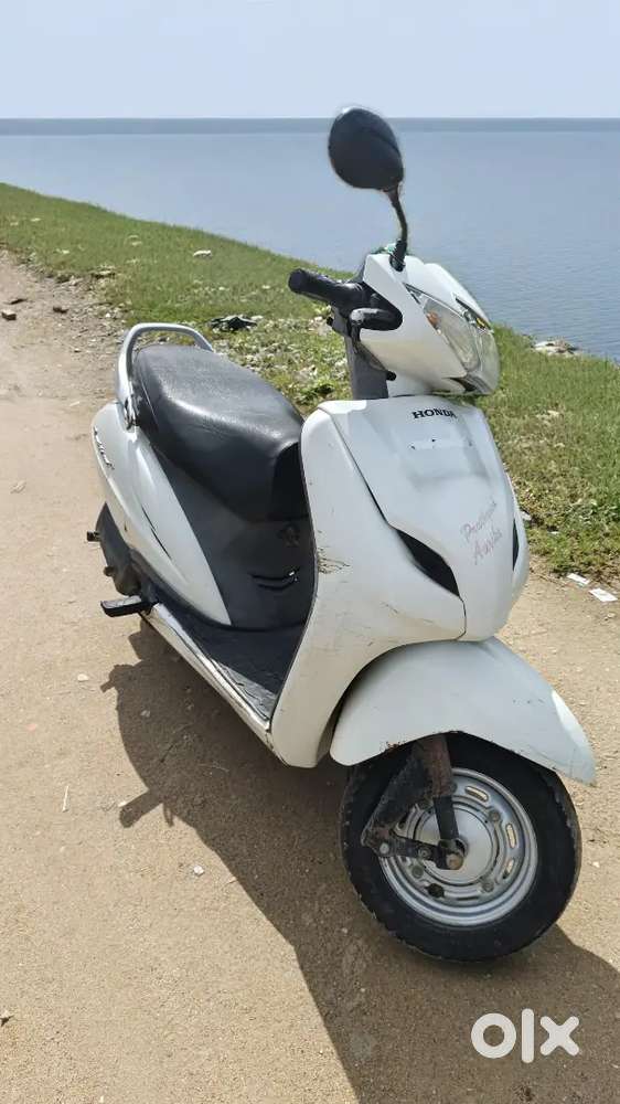 Activa 3G 2015 model