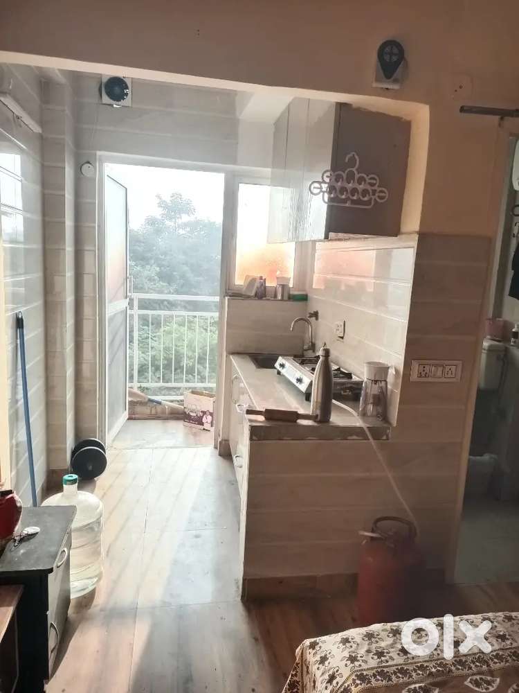 One Roommate is required in Godrej summit society sector 104 gurugram