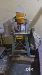 Heavy Duty Masala Grinding Machine – Excellent Condition