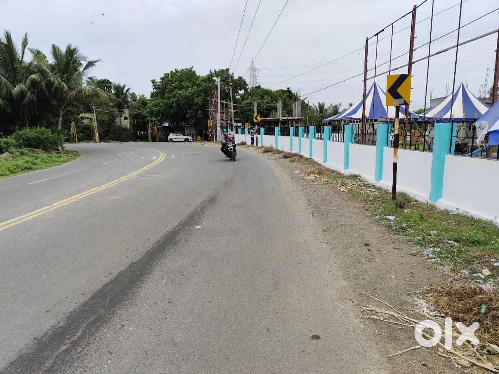 GUDUVANCERRY TO NELLIKUPPAM ON ROAD PROPERTY