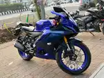 R15 V4 Racing blue