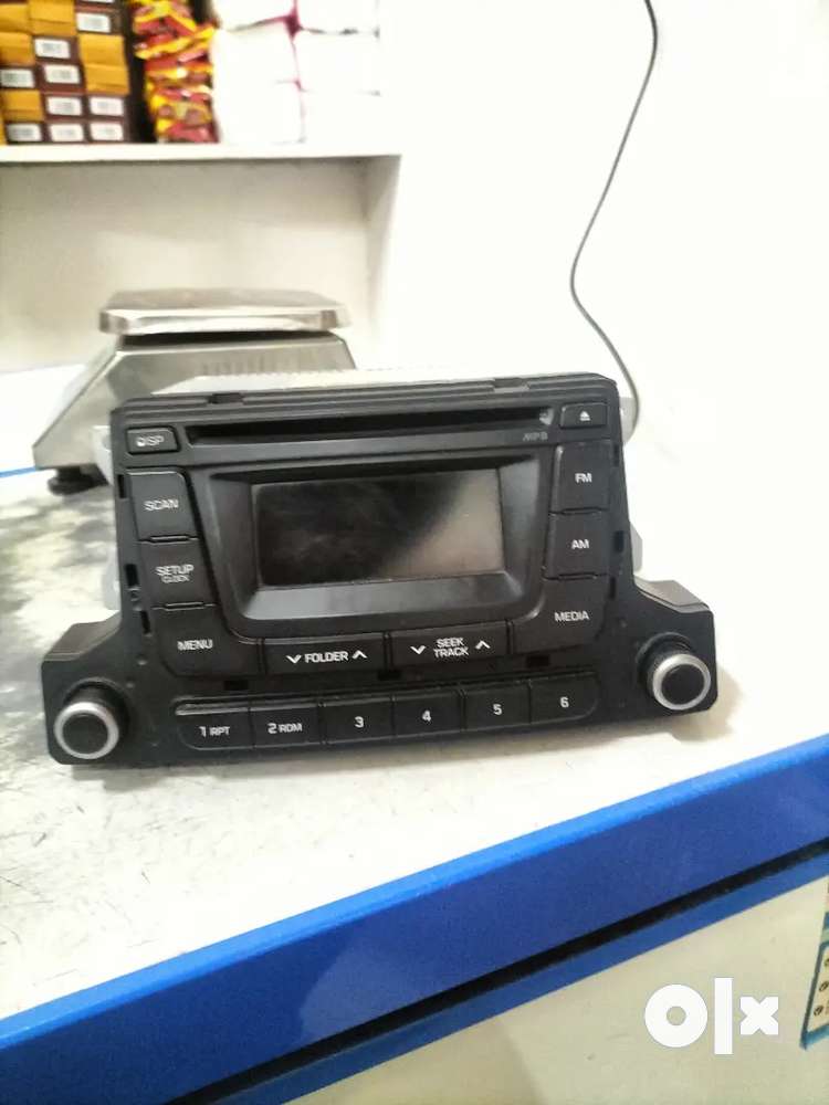 Hyundai stereo