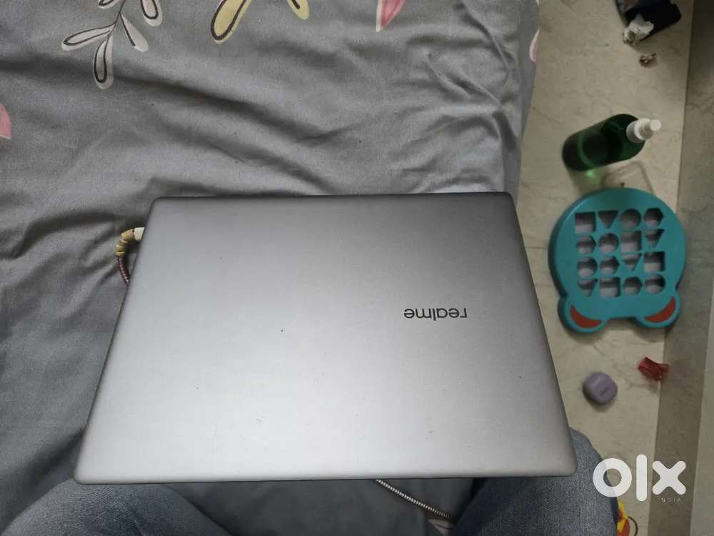 Realme slim book i5 11th gen 8gb ram 512gb