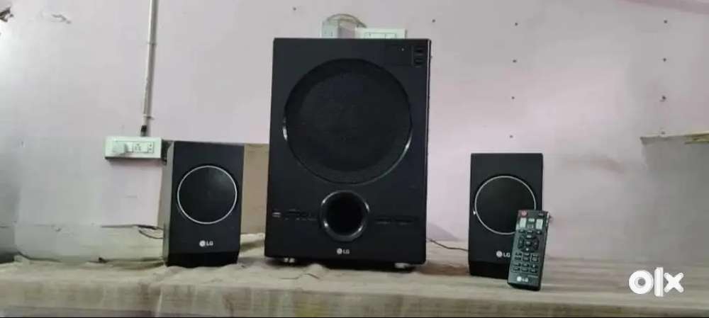 LG 2.1 HOME THEATRE WITH REMOTE CONTROL