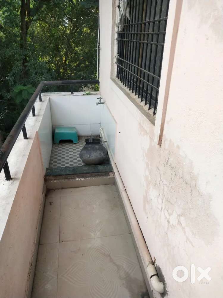 1 BHK RENT SMALL FAMILY