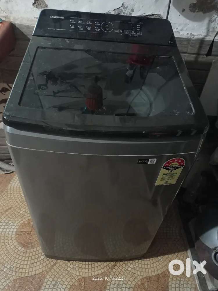 8kg New like washing machine it is used very less negotiable price