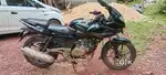 Bajaj Pulsar 220 F (2014, December) –New Tyres & Battery