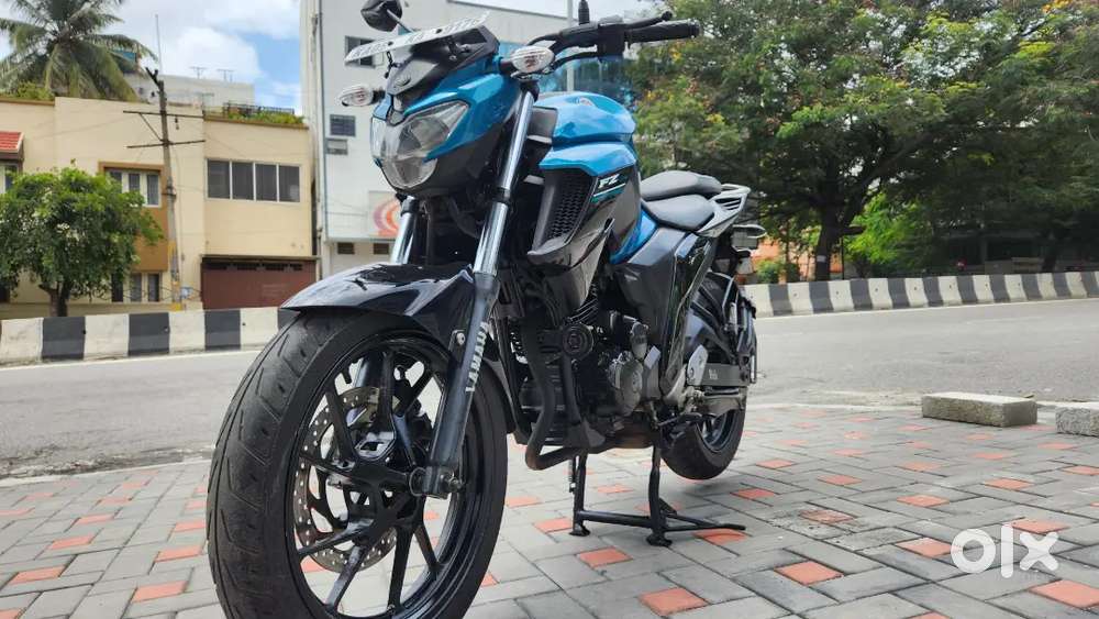 Yamaha Fzs 2.5