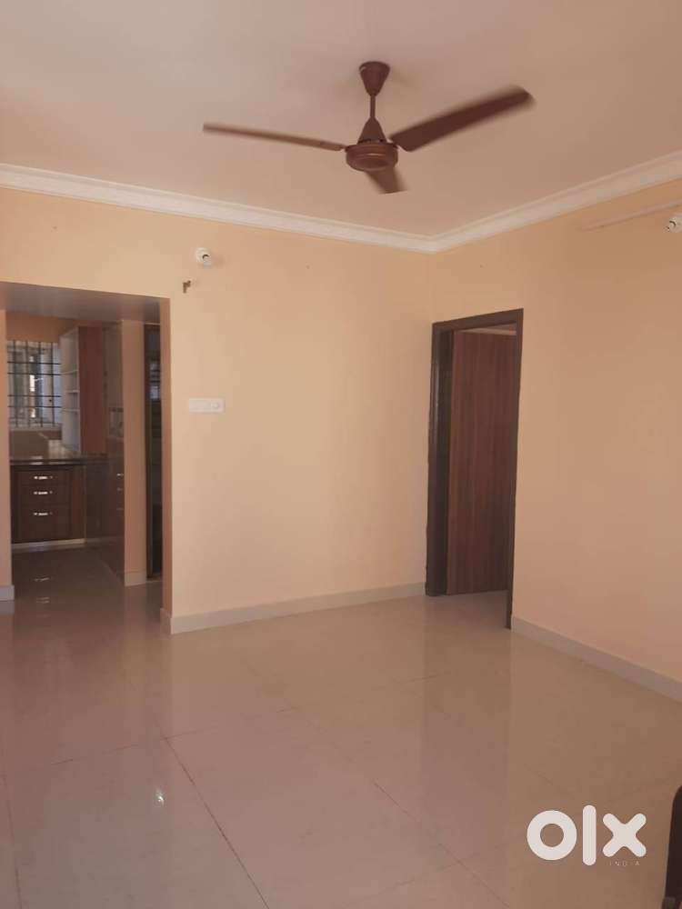 2BHK Flat Available in BTM 1ST STAGE for lease ready to move