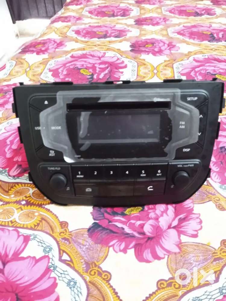 Maruti Suzuki stereo audio blututh system
