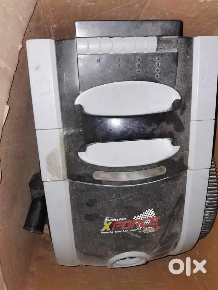 Vacuum Cleaner