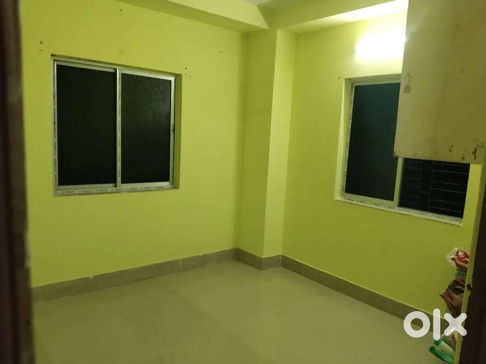 2 bhk flat available for sale in Mukundapur